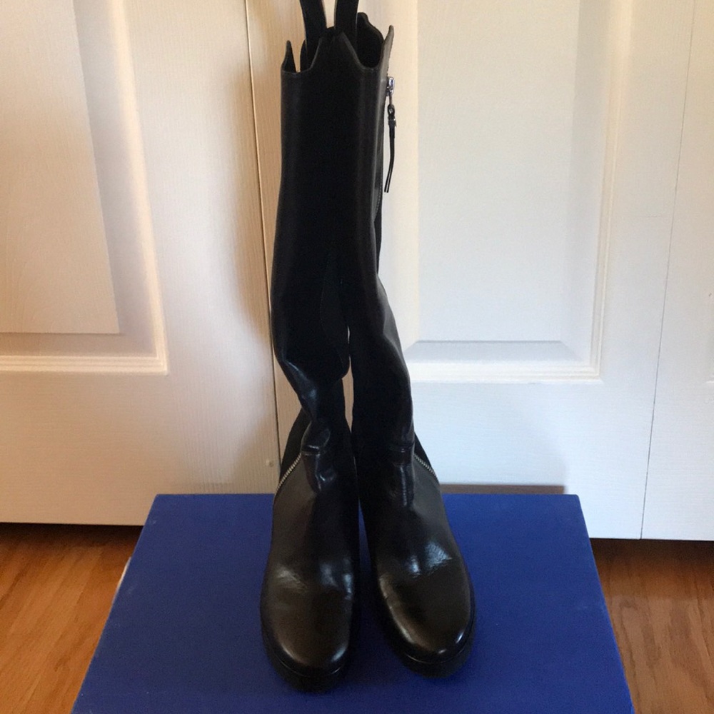 Genuine suede and leather boots.